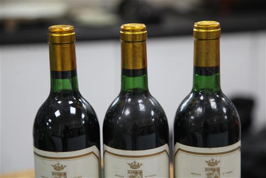 Eleven bottles of Chateau Pichon Longueville Comtesse de Lalande Grand Cru Classe, Pauillac, 1982.